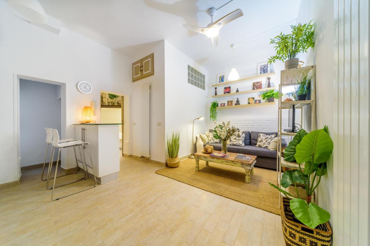 Apartamento Stylish Loft At Chueca'S Heart Madrid Exterior foto